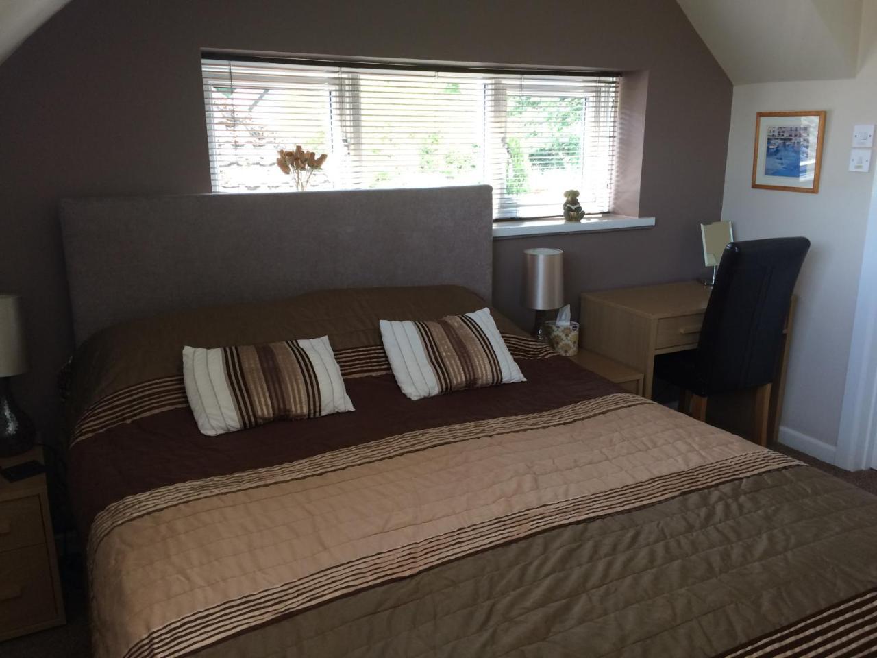 Water'S Edge B&B Christchurch  Eksteriør billede